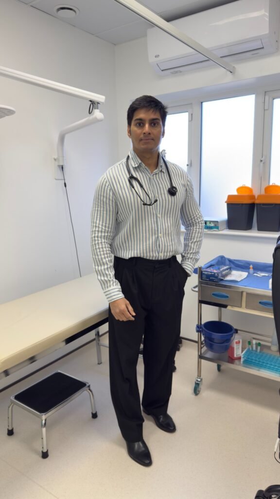 Ringing in One Ear: Why Unilateral Tinnitus Needs Urgent Attention 2 GP examination room at Clinique Alpa